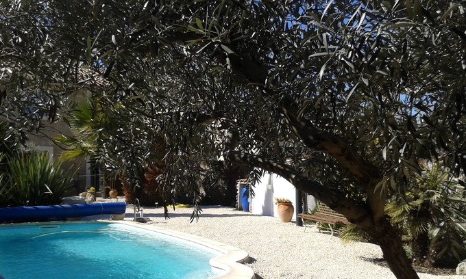 Canet House | Restored sheepfold with garden and swimming pool
