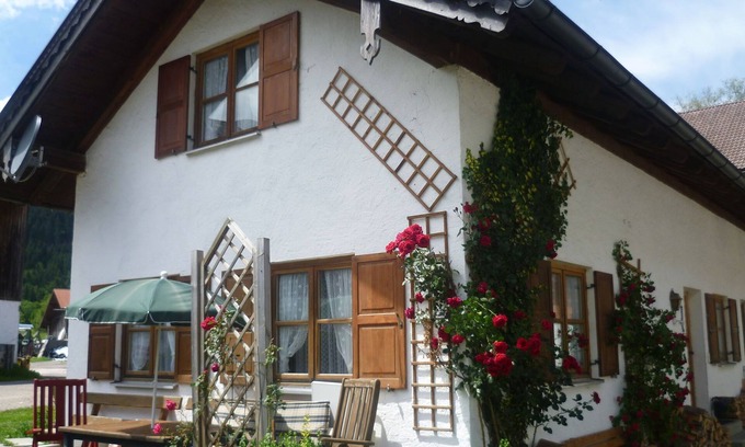 Unterammergau House | Retreat in the Ammergau Alps
