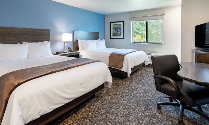 Mitchell Hotel | Retreat Near Iconic Corn Palace and Mitchell Prehistoric Indian Village