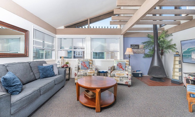 West Newport Condo | Retro Split-Level Beach House | Steps to Sand | Darling Details Throughout! | Walk to Everything