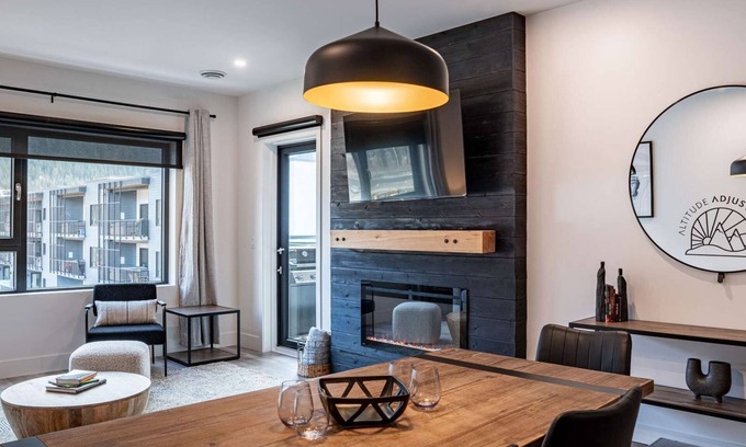Revelstoke Condo | Revelstoke - Altitude Adjustment