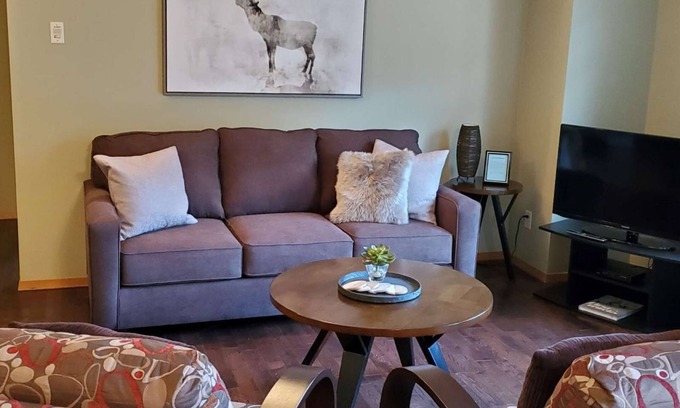 Revelstoke Condo | Revelstoke - Give Something Back Retreat