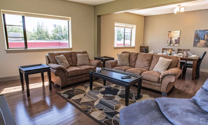 Revelstoke Condo | Revelstoke - Selkirk Snug