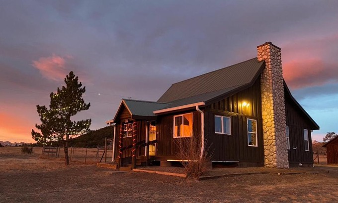 Cotopaxi House | Revival Ranch