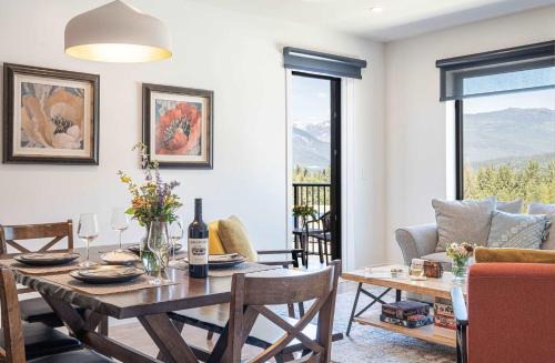 Revelstoke Apartment | Revytalise - Cozy 3 Bedroom Condo
