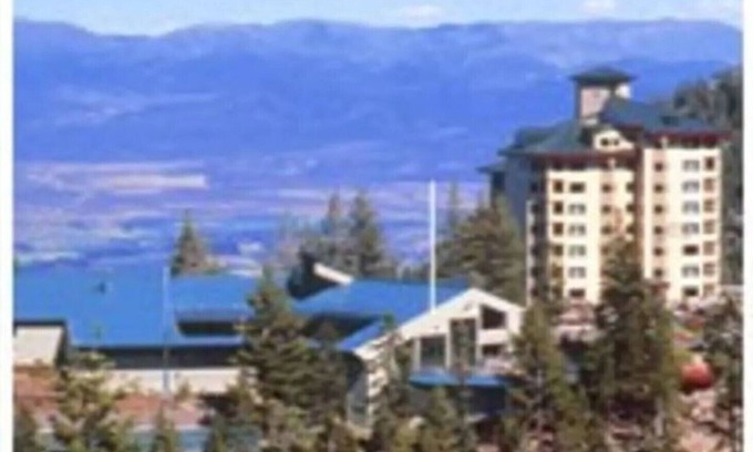 Tahoe Village Condo | Ridge View Resort B
