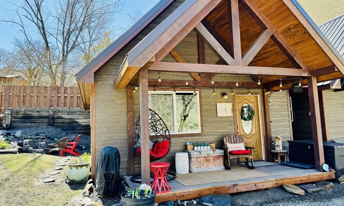Riggins Cabin | Riggins Riverview Retreat, Triple R Cabin #4