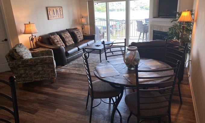 Camdenton Condo | Right by THE CAVE & Ozark Amphitheater Lake View & Pool, 12x32 Boat Slip/Wifi