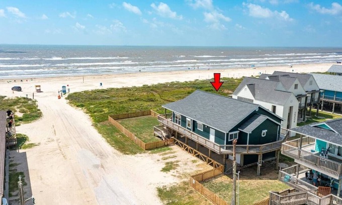 Surfside Beach House | Right ON the Beautiful Beach & So Lovely!
