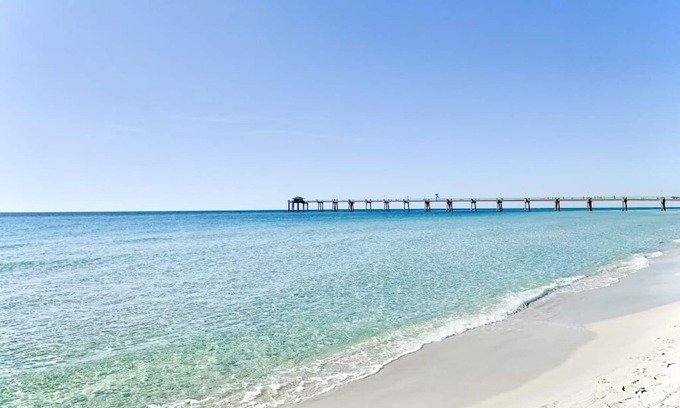 Fort Walton Beach Condo | Right on the Sand Dunes-Top Floor-BEACHFRONT-Free Bch Svc & Fitness Room