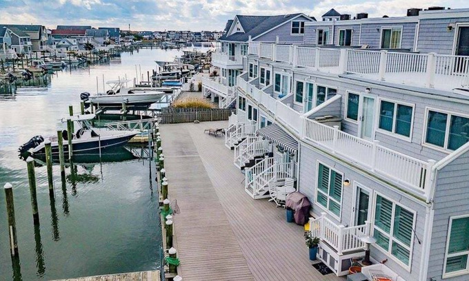 Point Pleasant Beach House | RIV100-2 | Waterfront 3BR 3BA w/sun deck Ocean view, parking, sleeps 8