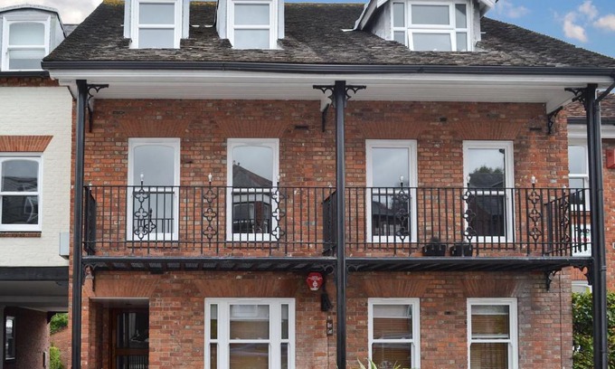 New Forest District House | River Court