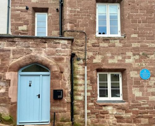 Ross-on-Wye Apartment | River Lodge - A sophisticated riverside home for 6 in Ross on Wye