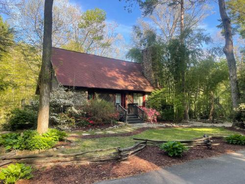 Asheville House | River Rock Cabin