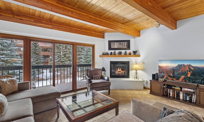 Telluride Condo | Riverside A103-Telluride Condo Near Ski Lifts & Downtown