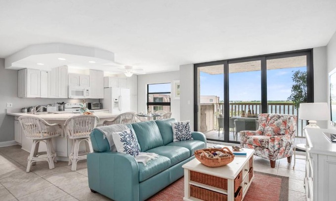 Marco Island House | Riverside B606