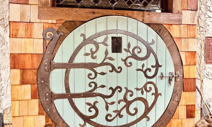 Newell Cabin | Riverview Hobbit Retreat on 100 Acres