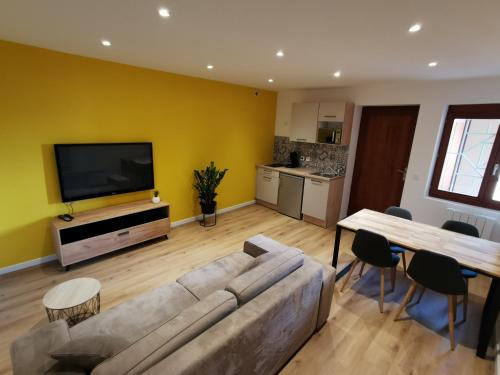 Thonon-les-Bains Apartment | Rives and Sleep