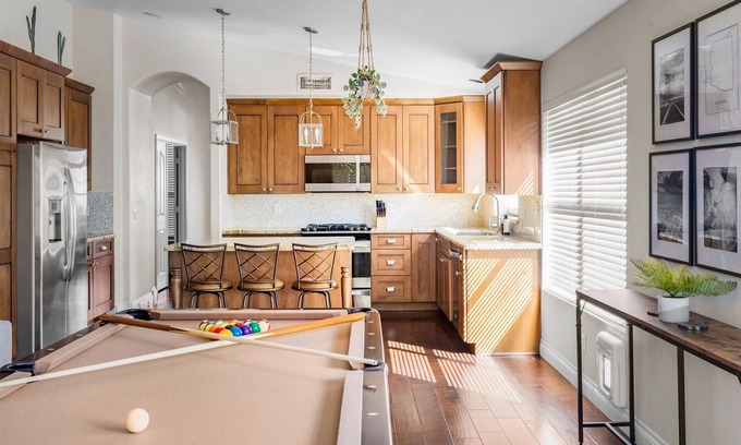 Desert Ridge House | Roadrunner Retreat – Desert Ridge Prime Location!