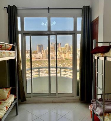 Old Dubai Apartment | Robin House Dubai Mix Dormitory