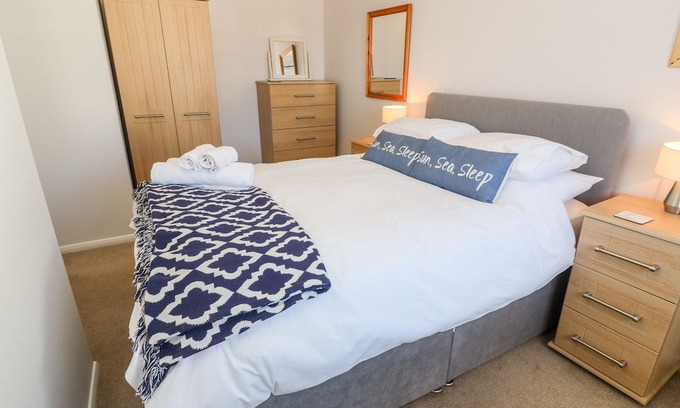 Harlyn Cottage | Rockpool, HARLYN, CORNWALL