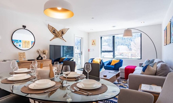 Revelstoke Condo | Rocky Ridge Getaway - Modern Getaway in Revelstoke