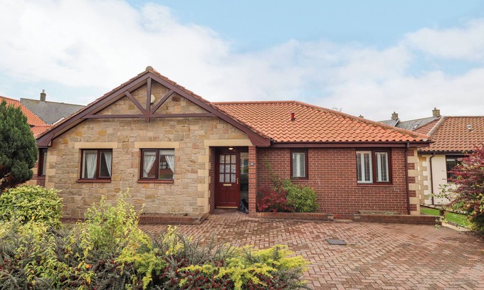 Bamburgh Cottage | ROKEBY, pet friendly, country holiday cottage in Bamburgh