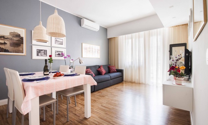 Appio Latino Apartment | Roma-INCANTATA, Large balcony, Central, Next to the main Subway, Lively District