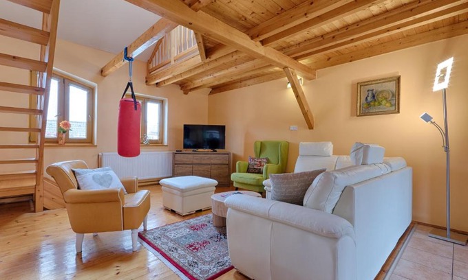 Jindrichuv Hradec House | Romance Ubytování