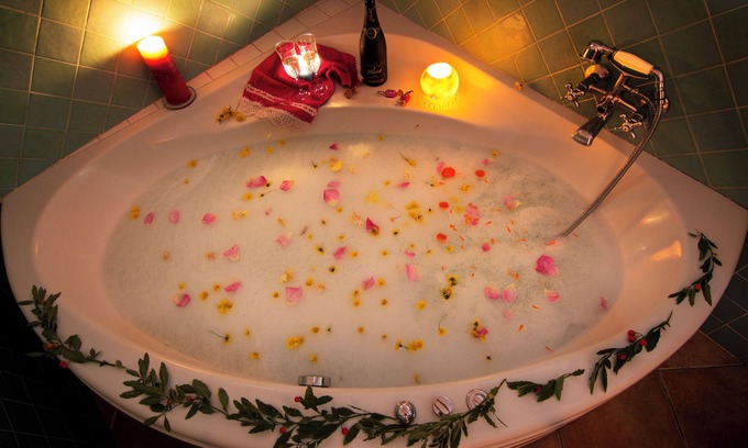 Laroya Other | romantic house for 2 people with jacuzzi