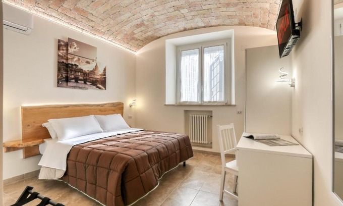 Prenestino-Centocelle Apartment | Romarina