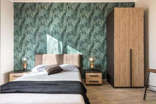 Pigneto House | Rome Termini Caesar Color Suite