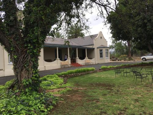 Graaff-Reinet House | Roode Bloem Farm House
