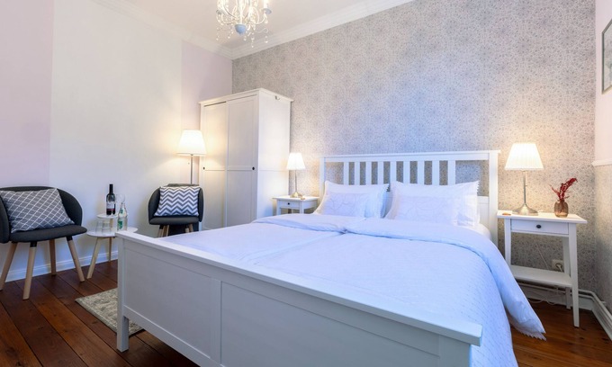 Thiessow Bed & Breakfast | Room 2 - Villa Wahnfried