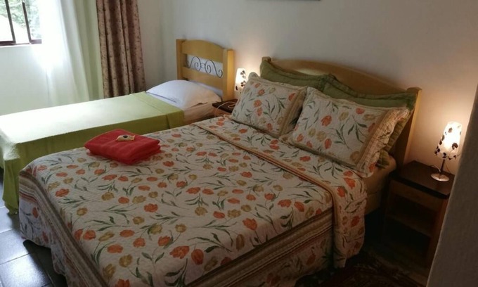 Penedo Hotel | Room 6 - Beautiful guesthouse in a central location and surrounded by nature