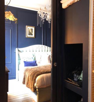 Paris City Center House | Room B - Louvre Museum