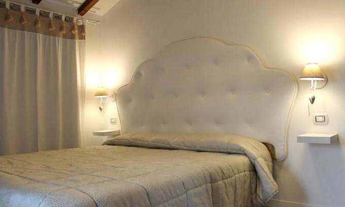 San Faustino-Madonnina-Quattroville House | Room & Breakfast A casa di Emma