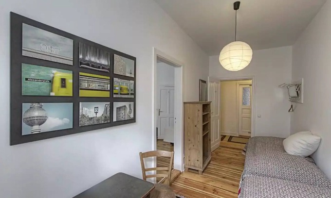 Offenbach am Main Apartment | room of 80 m². Comfort and lift.