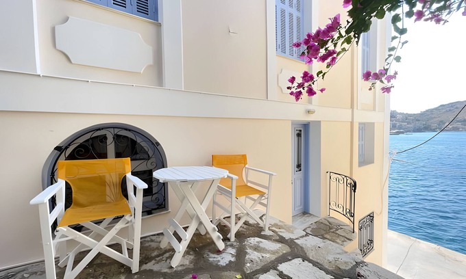 Symi Apartment | Room 'Premium Seaview' with Sea View, Wi-Fi and Air Conditioning