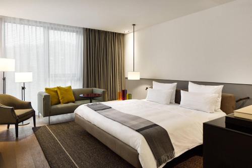 Baden-Baden Hotel | Roomers Baden-Baden, Autograph Collection