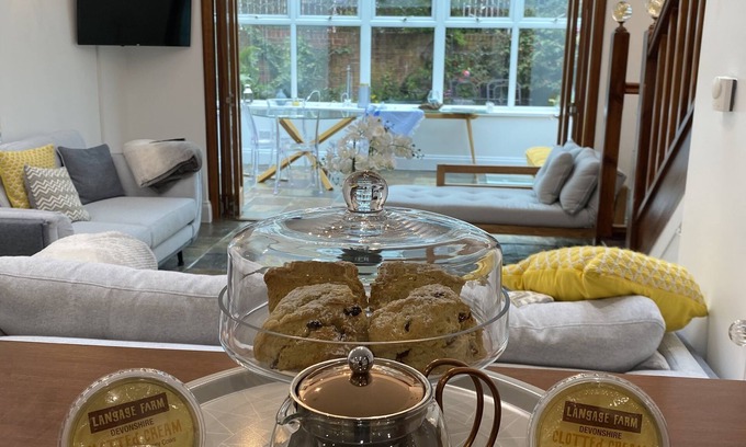 Babbacombe Bed & Breakfast | Rooms At Babbacombe