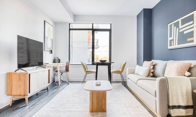 Ballston Apartment | Roomy Virginia Square 1BR w/W/D & Gym, near GMU & Metro, by Blueground
