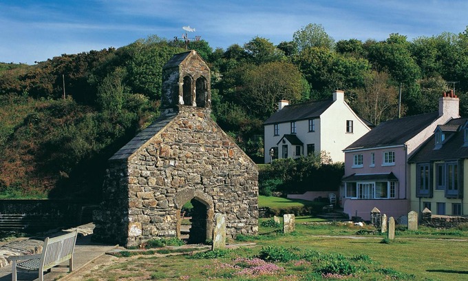 Dinas Cross Cottage | Rose Villa, Dinas Cross
