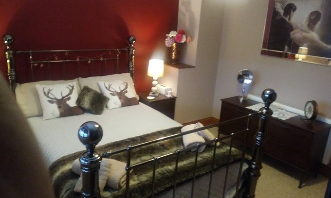 Drybrook Cottage | Rose Villas is situated in Drybrook a small village in The Royal Forest of Dean