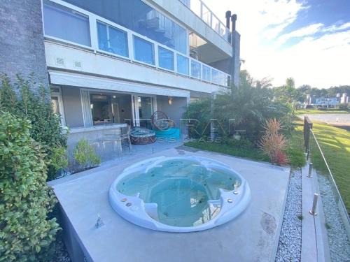 Xangri-La Apartment | Rossi Atlantida Apartamento