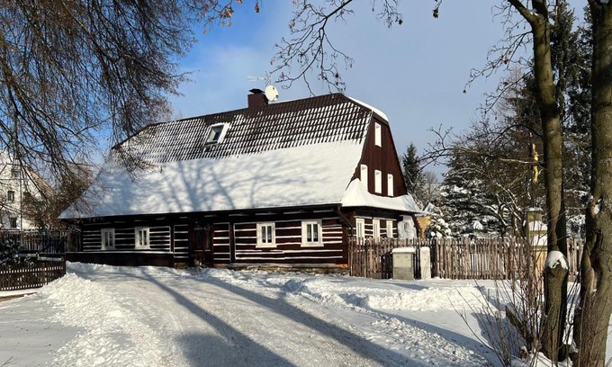 Cervena Voda House | Roubenka Kailas