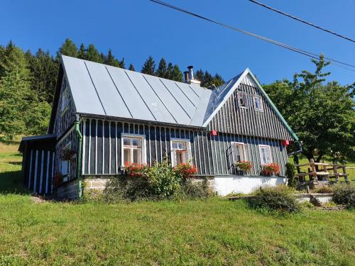 Tanvald Ski Chalet | Roubenka U Myšáka Jizerské hory