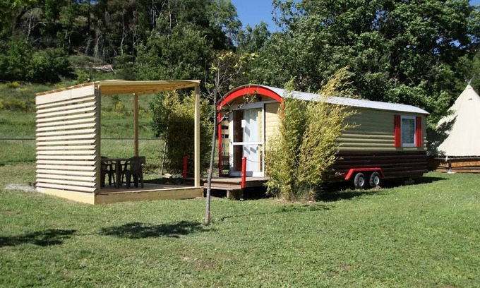 Esparron-de-Verdon Cabin | Roulotte 21m2 1 Schlafzimmer + Terrasse halbbedeckt 3 Personen