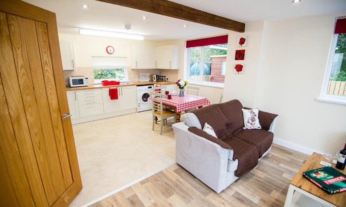 Laugharne House | Round Park Annexe