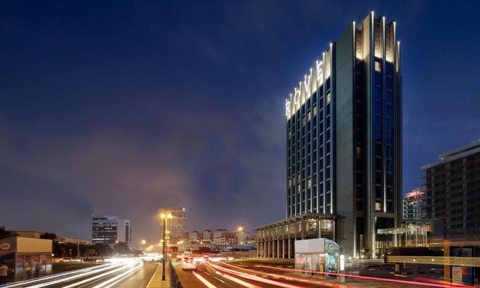 Bur Dubai Hotel | Rove Healthcare City - Bur Dubai